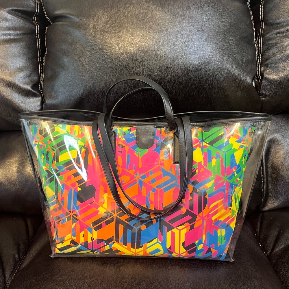 🚨🚨AUTHENTIC MCM Aren Shopper in Cubic Camouflage Nylon